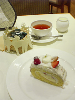 ロールケーキとアールグレイ